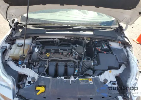 2013 Ford Focus Se z USA, uszkodzony, nr VIN 1FADP3F24DL131353